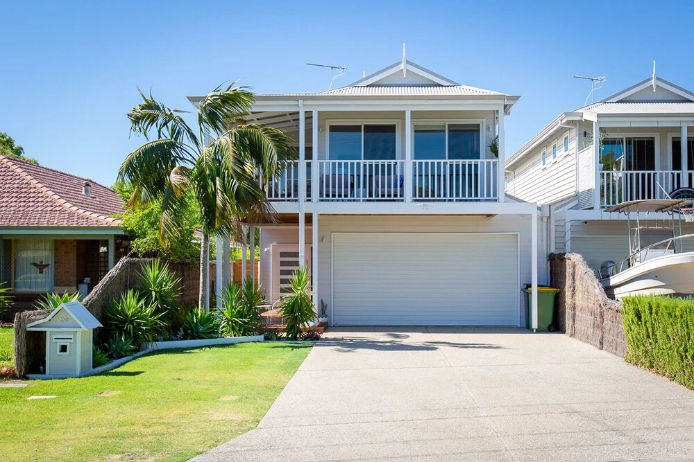 Sunny Shores Family Retreat — hotel in Broadwater
