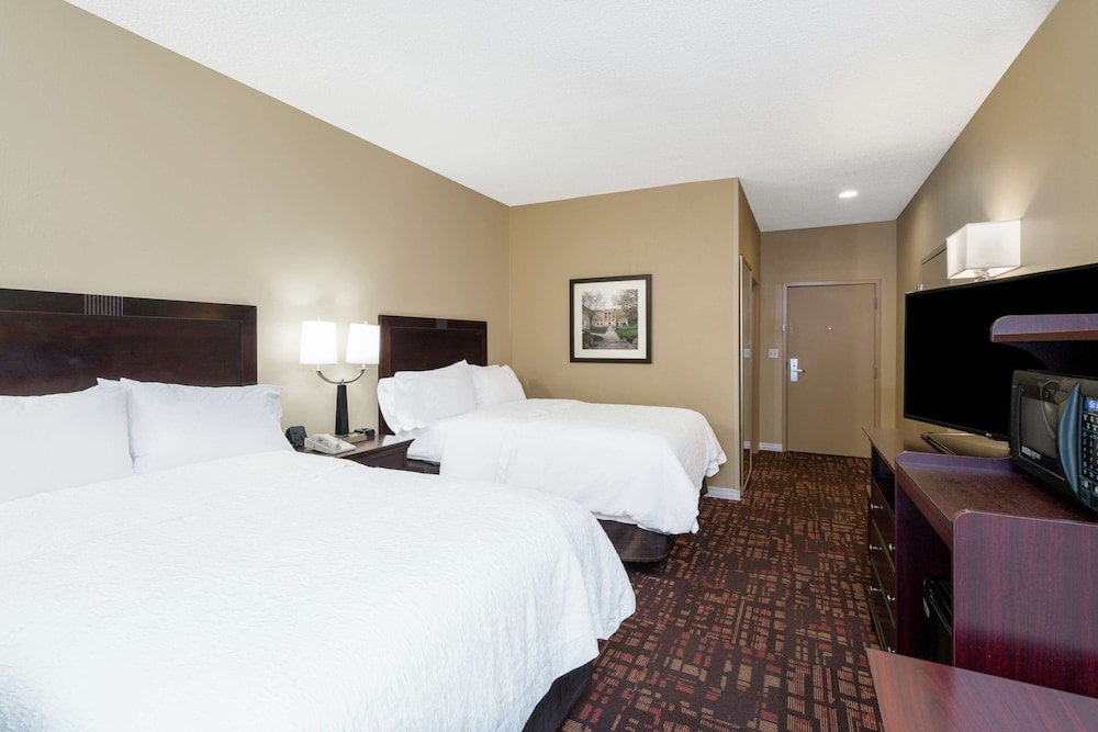 Hampton Inn Corydon - photo 19