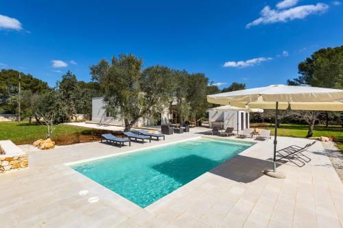 Villa Palmarino Exclusive Pool & Relax by Perle di Puglia — 4-Star Luxury Hotel in Francavilla Fontana, Italy