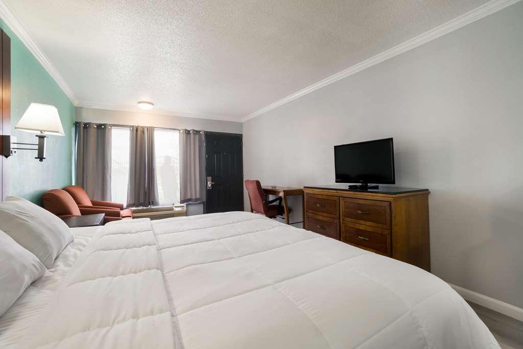 Americas Best Value Inn Suites & Studios Blytheville by Sonesta - photo 7