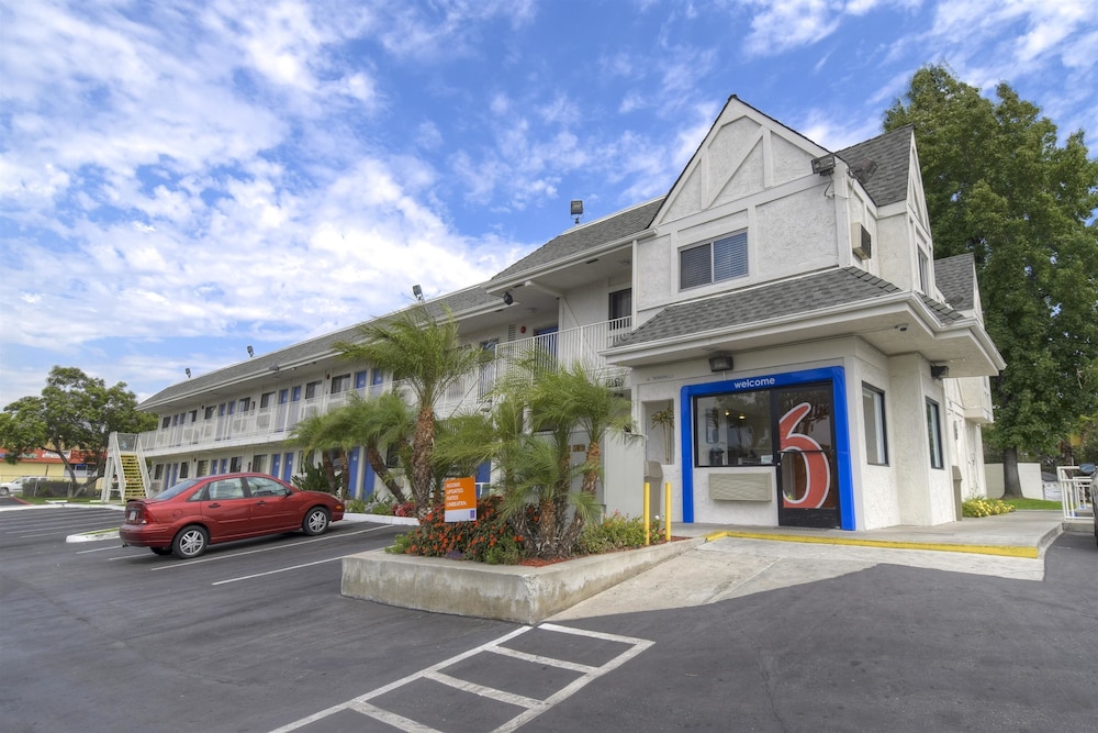 Motel 6 Los Angeles Baldwin Park — hotel in Baldwin Park