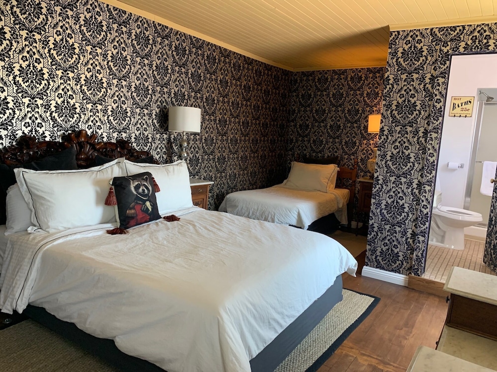 The Bodie Hotel - photo 9