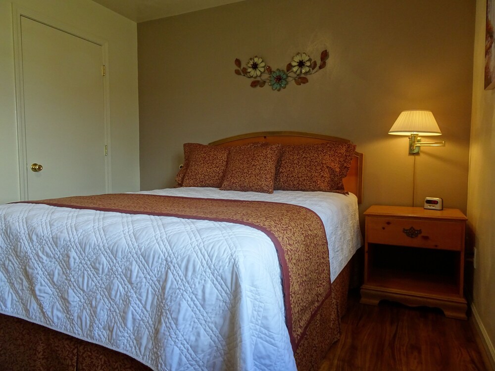 Affordable Suites of America Lynchburg - photo 7