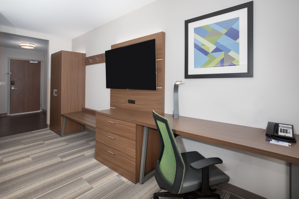 Holiday Inn Express & Suites Sioux City North Event Center by IHG - photo 15