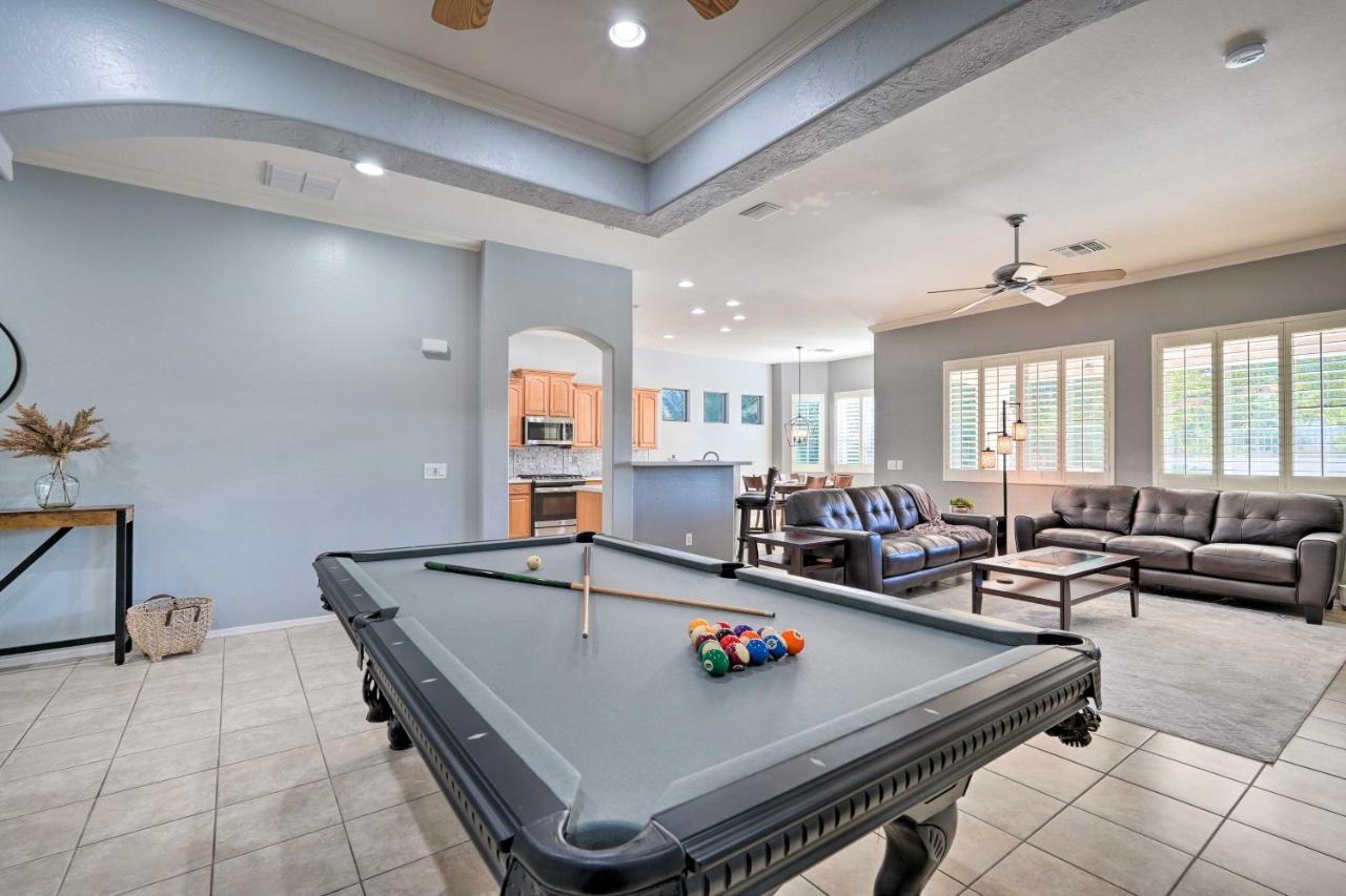 Play Pool Grill Out Group Friendly Glendale Home — 4-Star Luxury Hotel in Glendale, United States