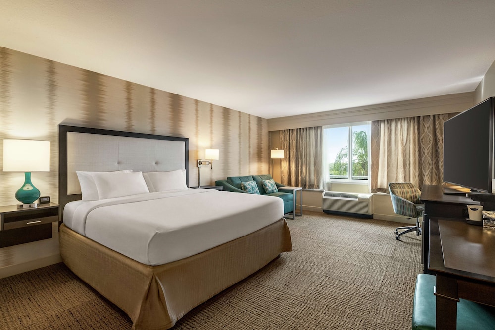 Hampton Inn Ft. Lauderdale West Pembroke Pines - photo 20