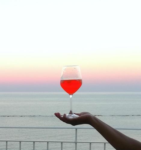 Attico fronte mare — 4-Star Luxury Hotel in Martinsicuro, Italy