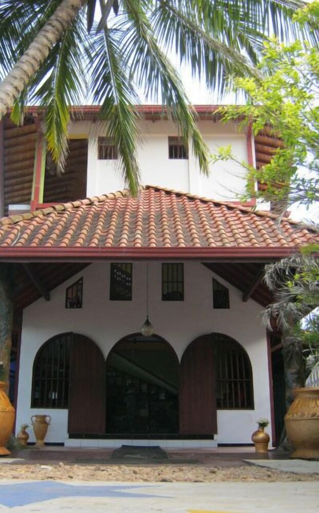 Gayana Hotel — hotel in Tangalle