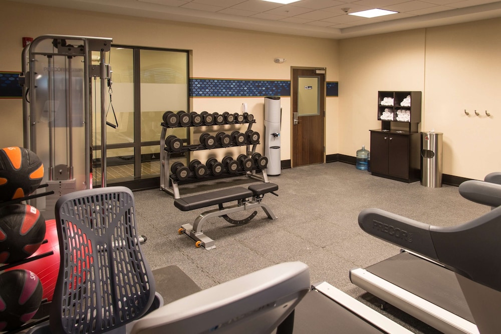 Hampton Inn & Suites Gulfport I 10 - photo 60