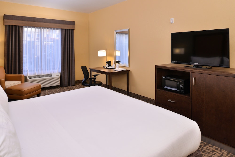 Holiday Inn Express Suites Page Lake Powell Area - photo 20