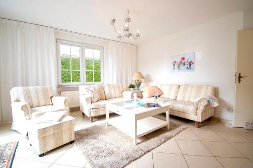 Villa Wilhelma Apartment A1 EG — 4-Star Luxury Hotel in Timmendorfer Strand, Germany