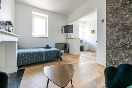 Les Appart’hotels du Calaisis 201 Skully Hyper Centre & Proche Plage in Calais, France