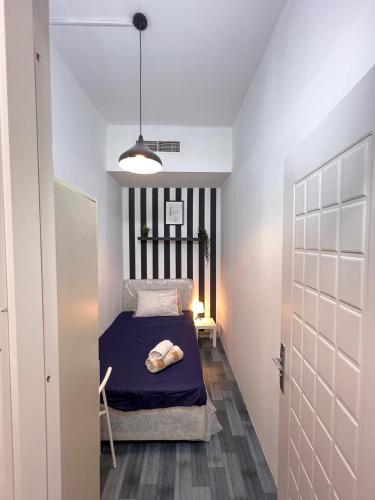 Eden Retreat Partition room For Couple In Barsha Heights - carbon neutral hotel in Dubai