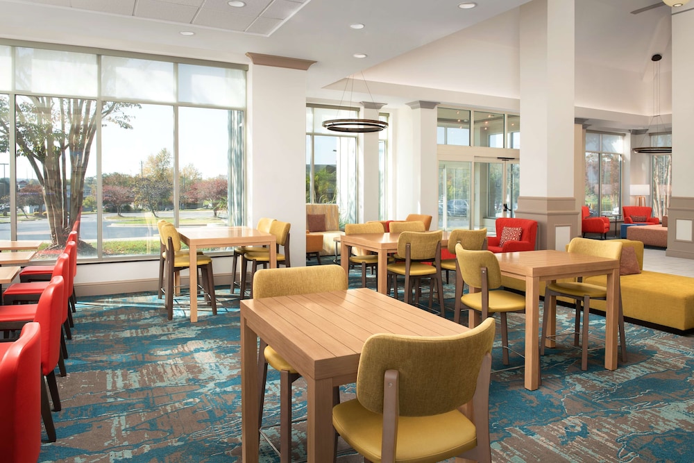 Hilton Garden Inn Solomons - photo 20