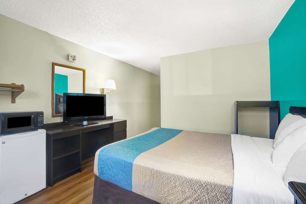 Motel 6 Montoursville PA Williamsport - photo 14