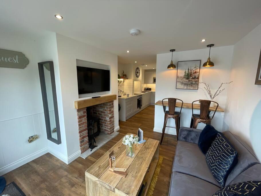 Cedar Lodge — 4-Star Luxury Hotel in Rossendale, United Kingdom