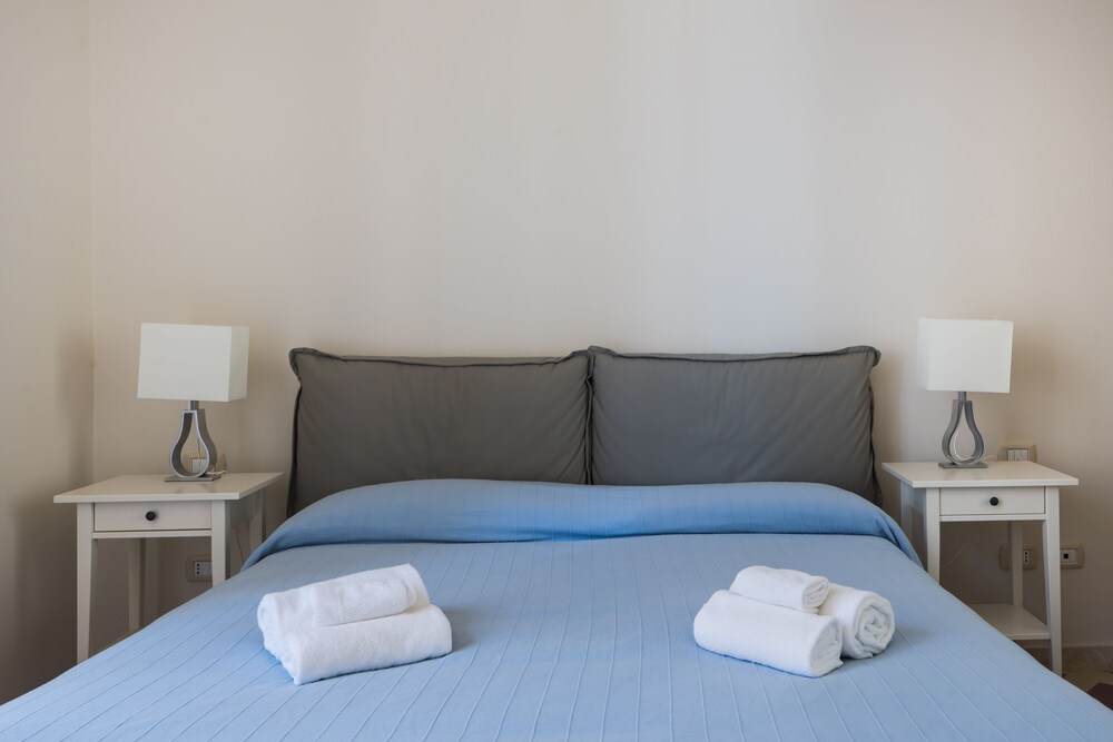 Appartamento Darsena con Terrazza — 4-Star Luxury Hotel in Siracusa, Italy