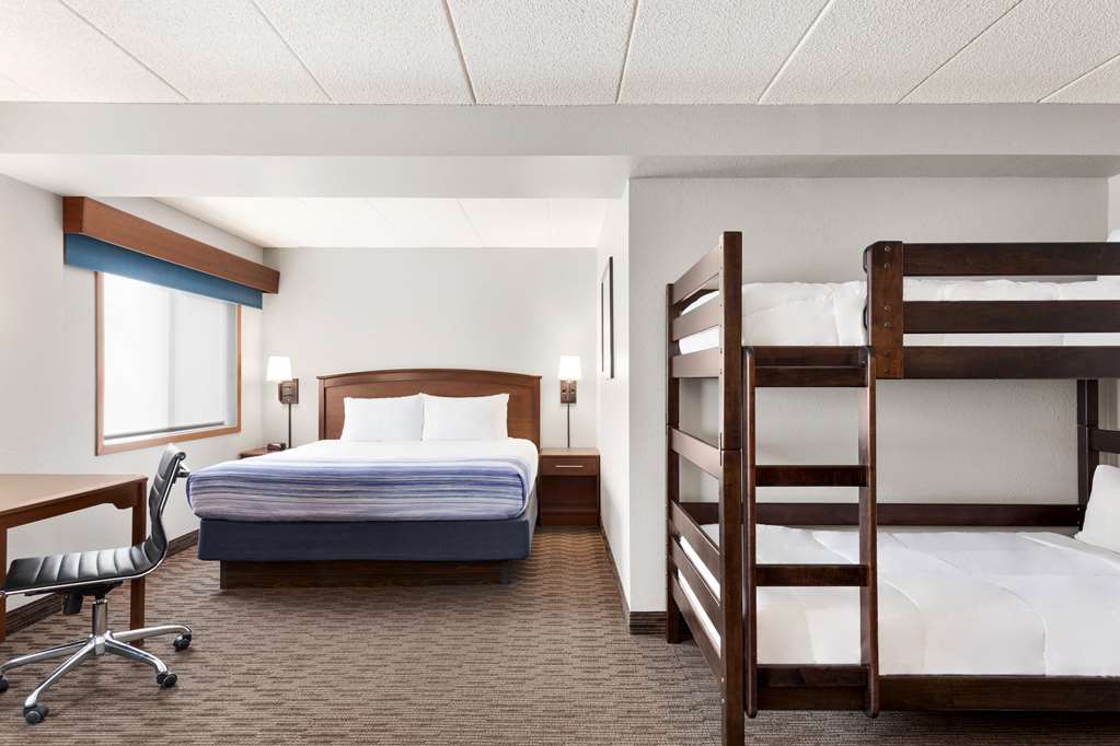 AmericInn by Wyndham Sauk Centre - photo 39