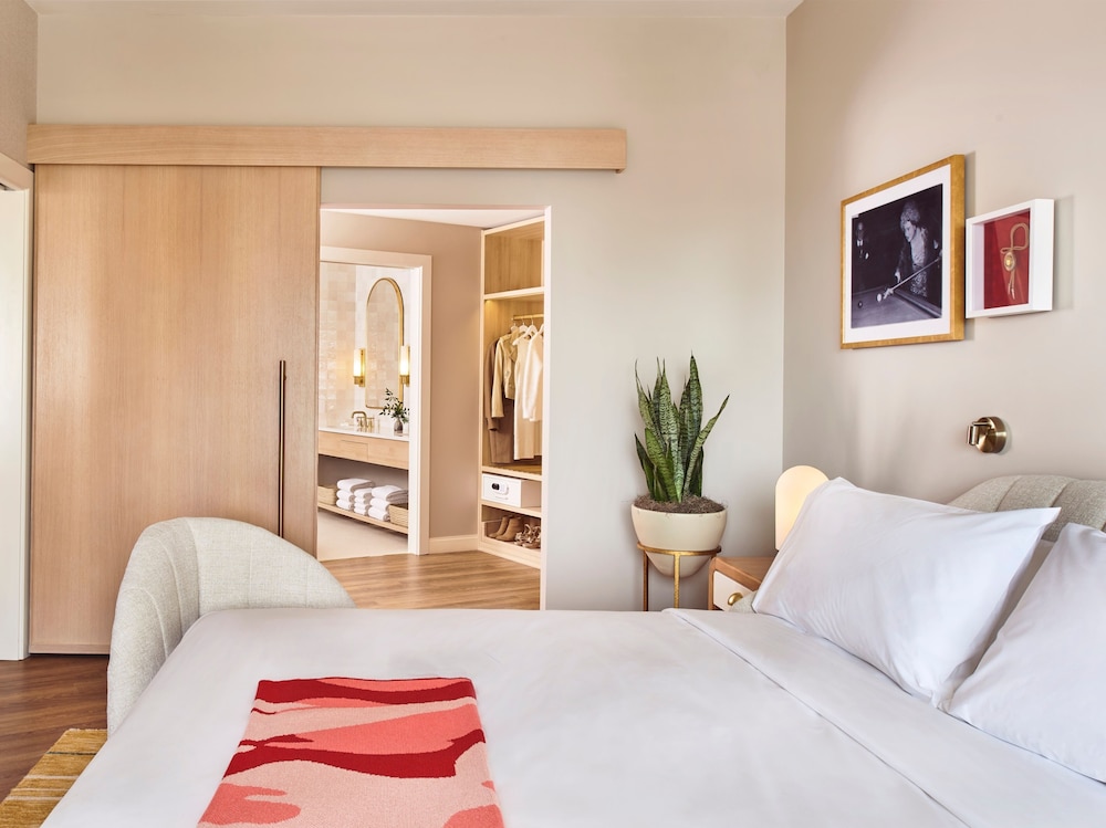 Virgin Hotels Dallas - photo 12
