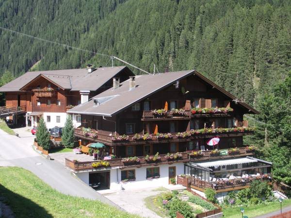 Berggasthaus Trojen — hotel in Sankt Jakob In Defereggen
