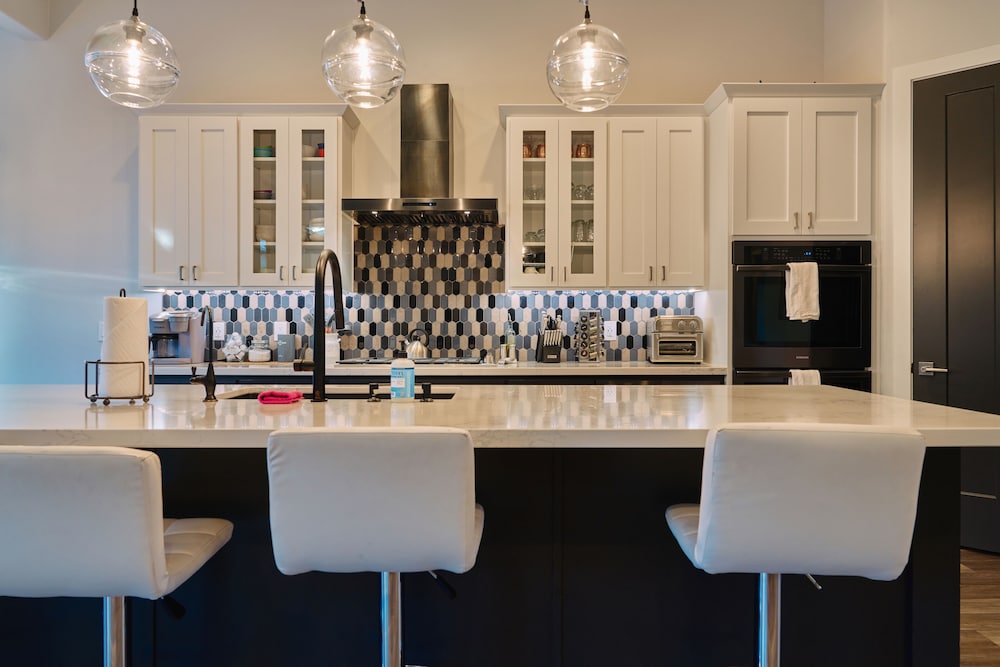 New Build in Heart of Sedona - photo 17