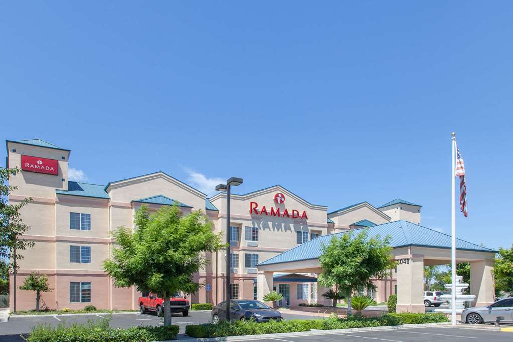 Ramada by Wyndham Fresno Northwest in Fresno, United States