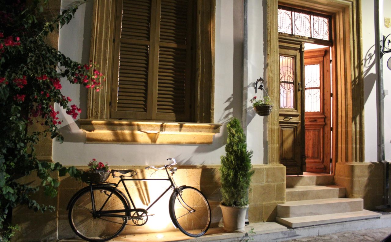 Pedieos Guest House — 4-Star Luxury Hotel in Nicosia, Cyprus