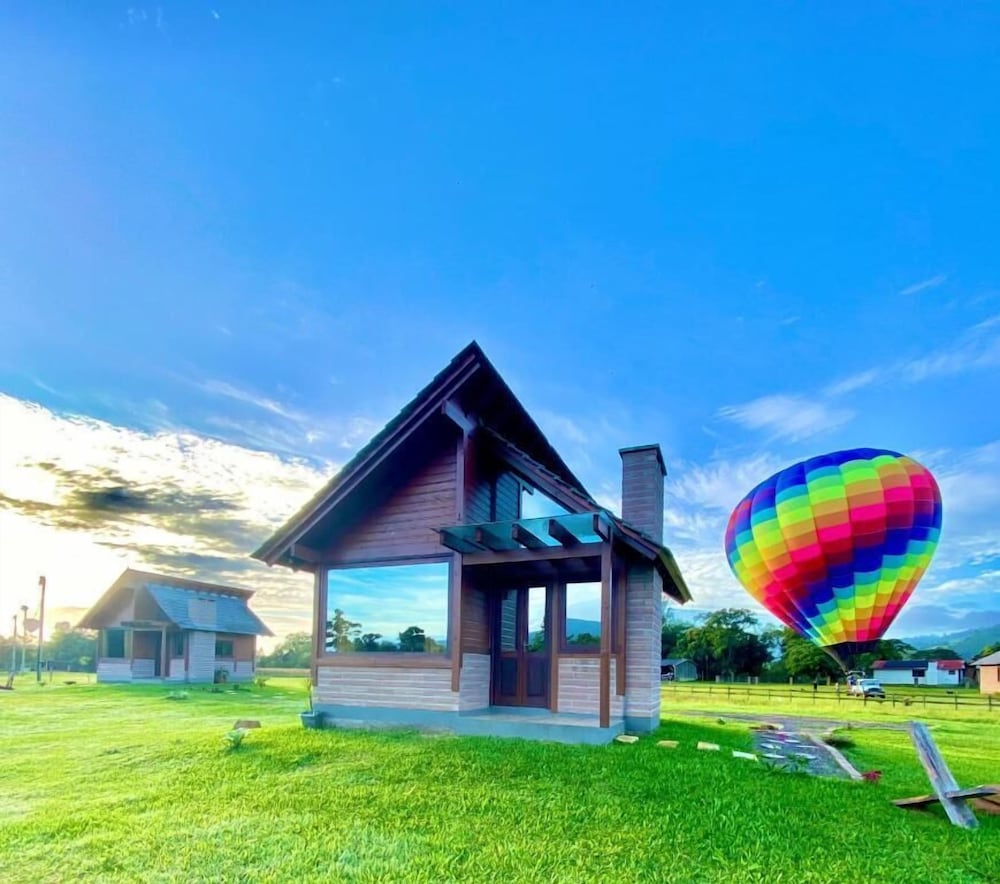 Cabanas Vale Verde in Praia Grande, Brasil