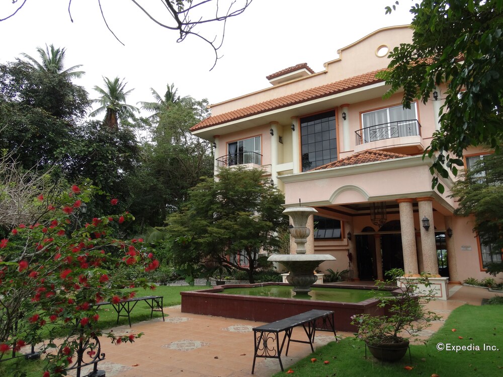 Chateau Del Mar in Davao, Philippines