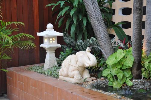 Swan Hotel Bangkok