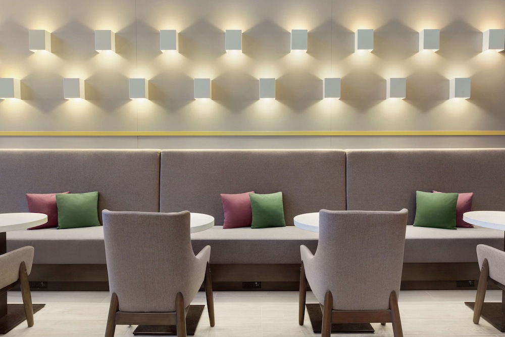 Hampton Inn & Suites Houston Cypress Station - photo 40