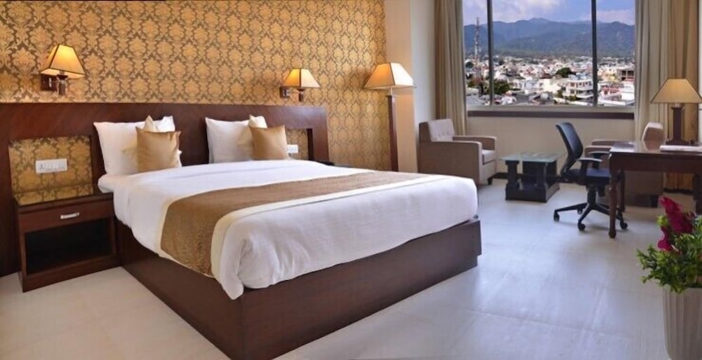 Devashish Hotel in Haldwani, India