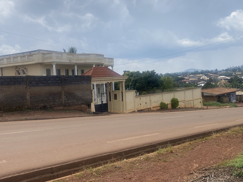 Manoir Des Innoncents in Bafoussam, Cameroon