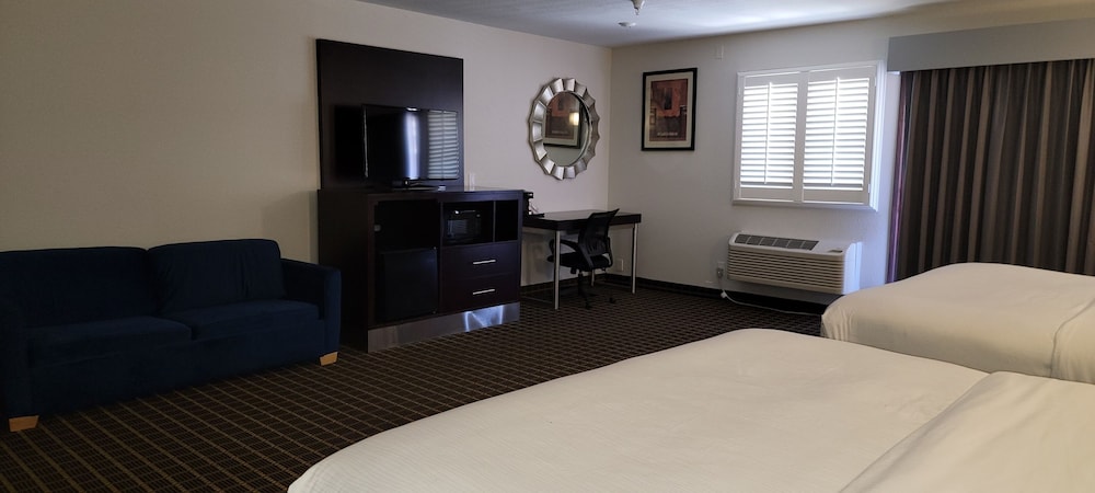 Hotel Solares - photo 24