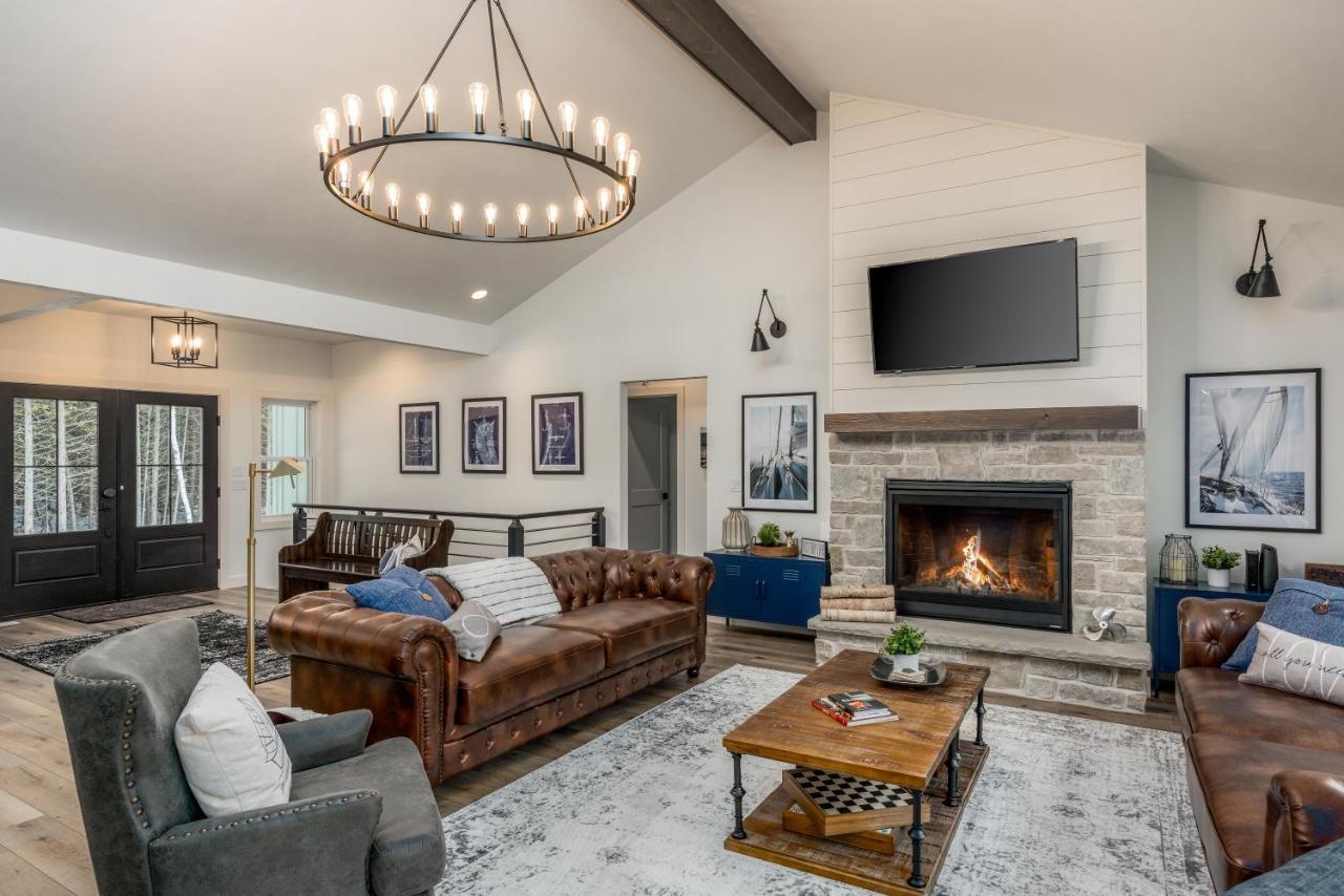 Luxury Retreat with Hot Tub The Ephraim House — 4-Star Luxury Hotel in Ephraim, United States