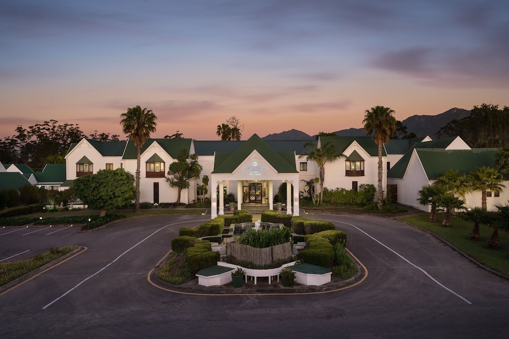Protea Hotel by Marriott George King George in George, South Africa