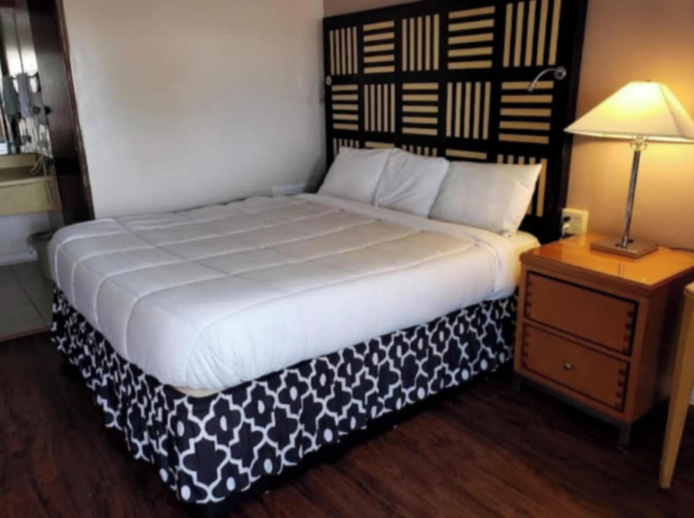 Tri City Motel by OYO Forrest City Spindale - photo 4