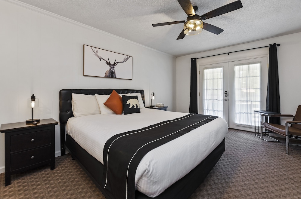 The Jeffrey Hotel - photo 27