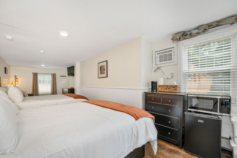 The Inn & More - photo 36