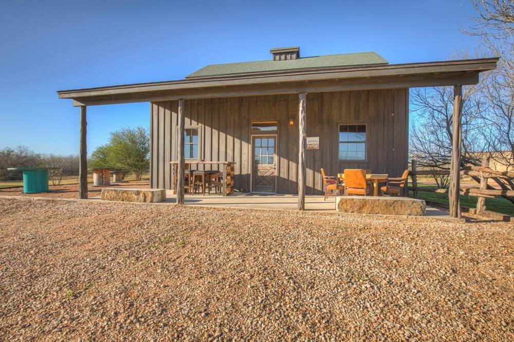 Ranchers Retreat 1903WR by RedAwning - photo 9