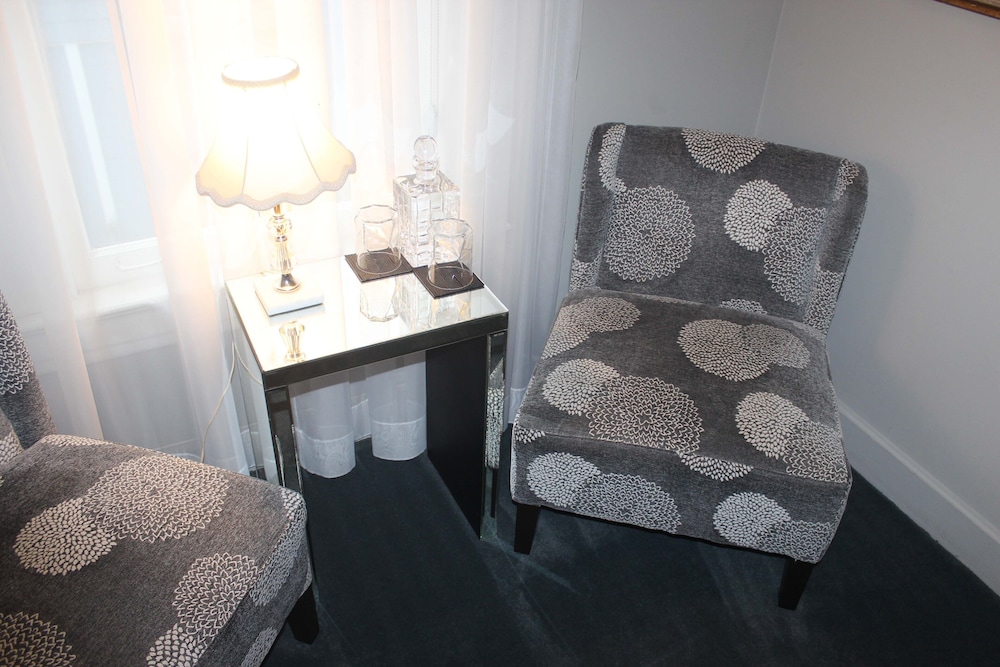Nantucket Whale Inn - photo 7