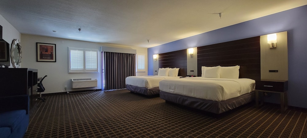 Hotel Solares - photo 13