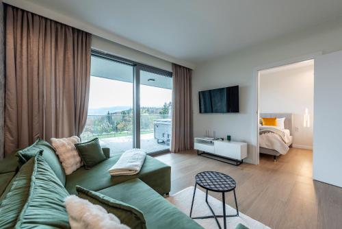 Aparts4U Kras Resort Apartament A103 z prywatnym jacuzzi i widokiem na góry in Szklarska Poreba, Poland