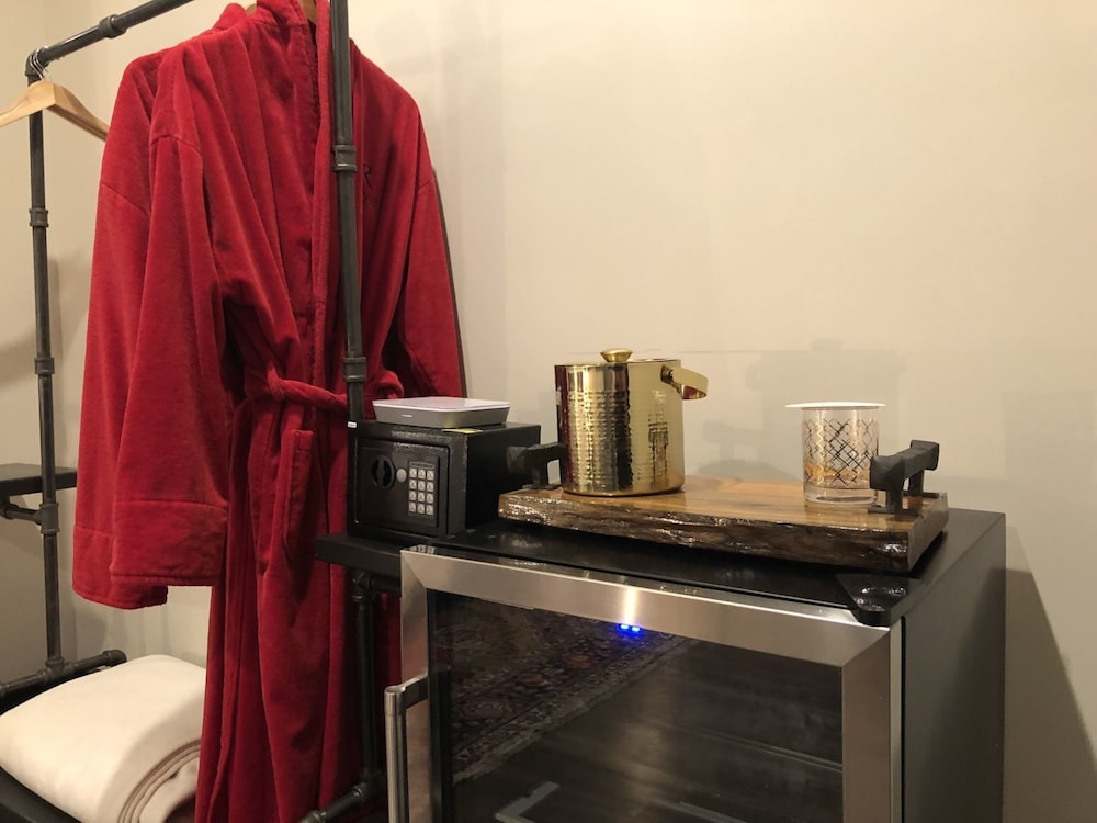 GunRunner Boutique Hotel - photo 10