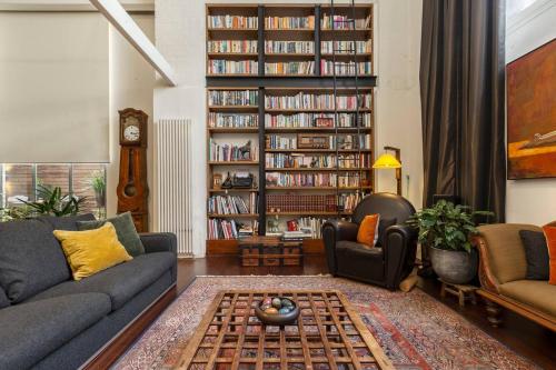 Find Luxury in an Old Charm Converted Warehouse — 4-Star Luxury Hotel in Melbourne, Australia