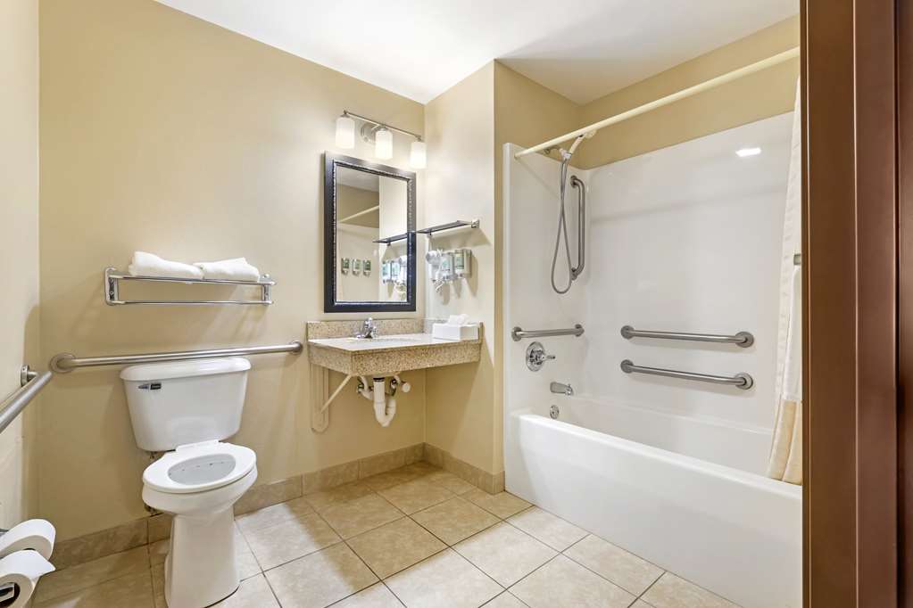 Best Western Wittenberg Inn - photo 16