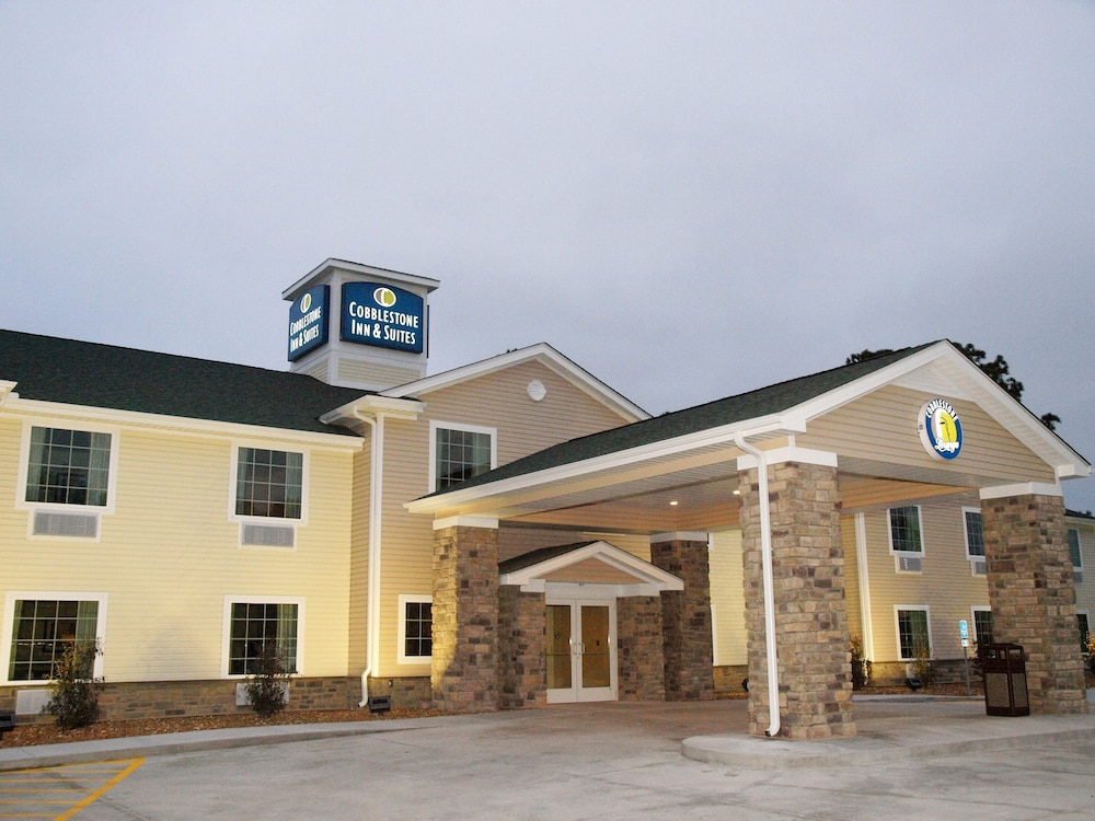 Cobblestone Inn & Suites Vinton — hotel in Vinton