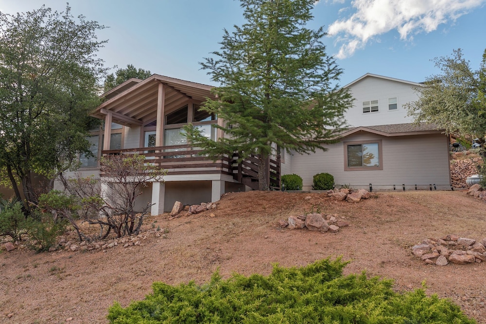 Lookout Payson - carbon neutral hotel in Payson