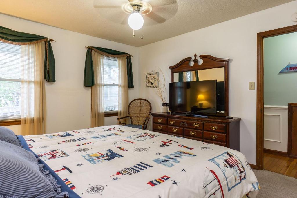 Windy Pointe by Oak Island Accommodations - photo 21