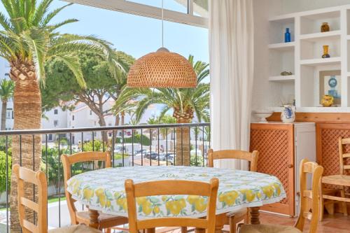 Carabeo 19 - carbon neutral hotel in Nerja